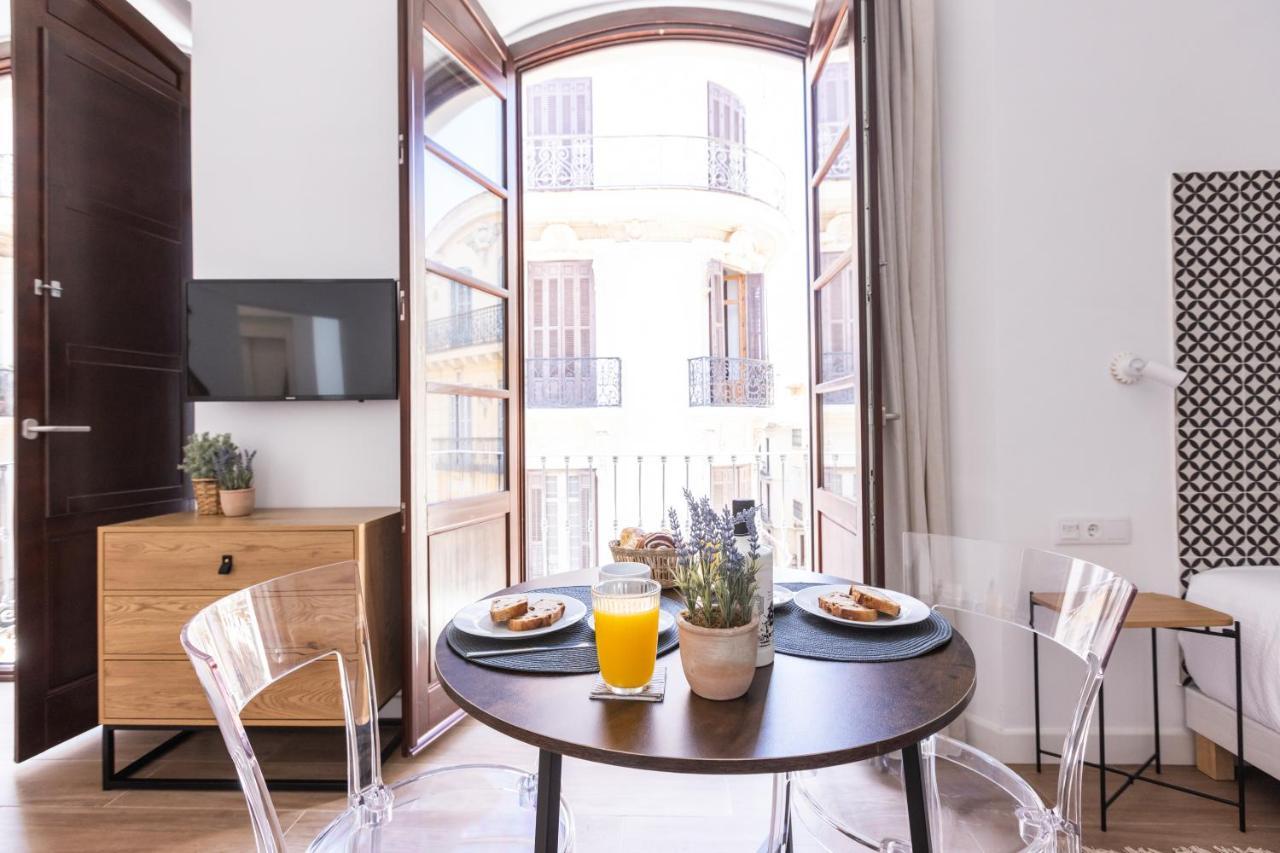 Apartamento-Loft Especeria Black Малага Екстериор снимка