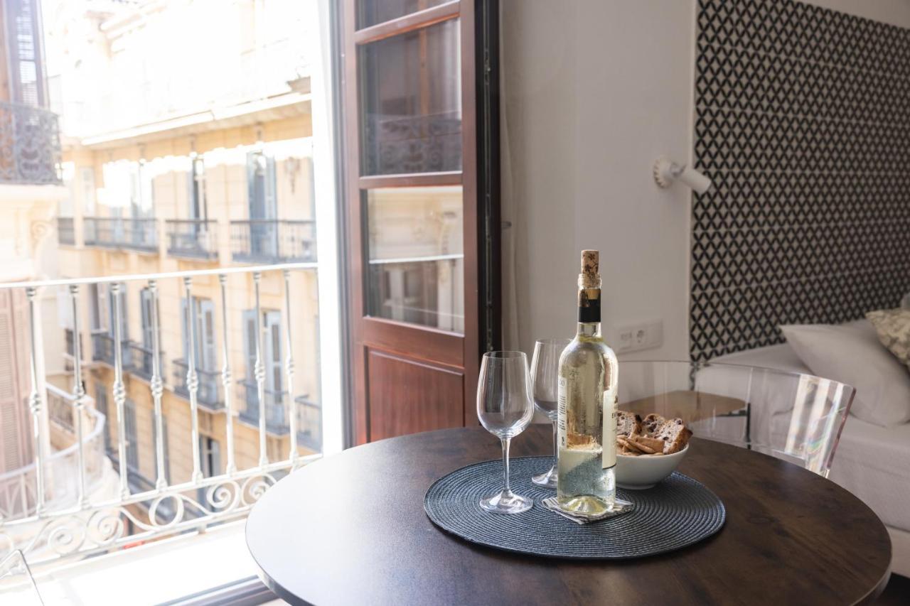 Apartamento-Loft Especeria Black Малага Екстериор снимка