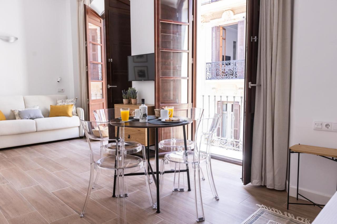 Apartamento-Loft Especeria Black Малага Екстериор снимка